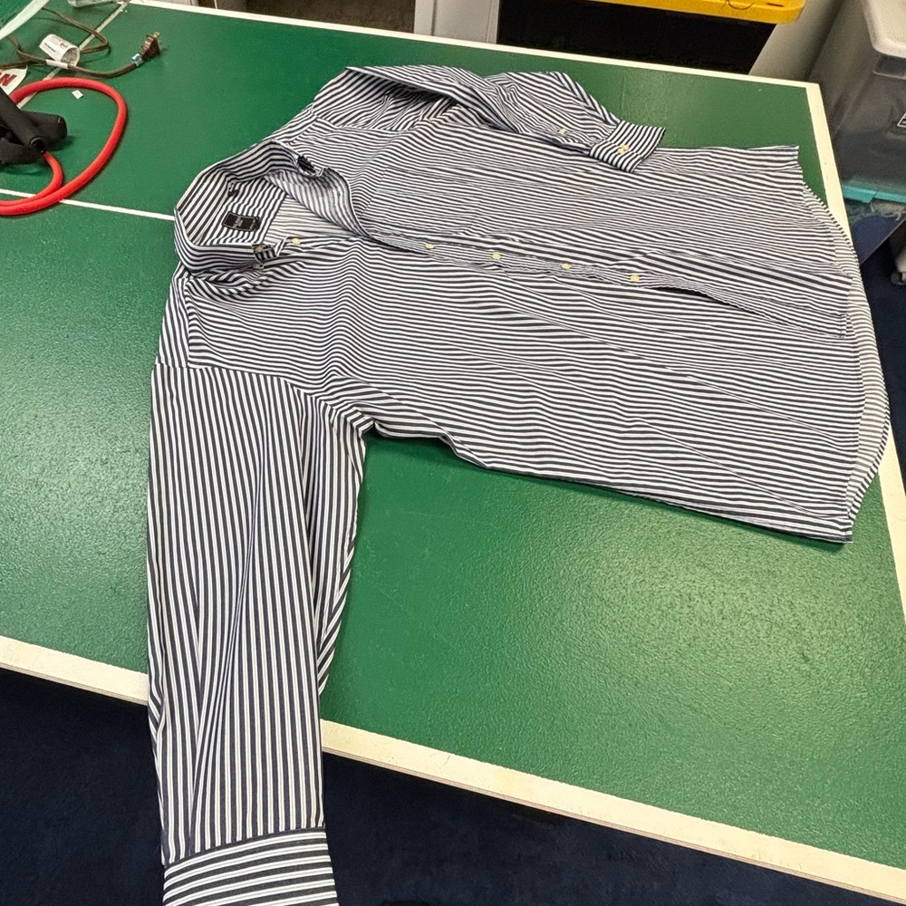 US Polo Association Size XL Blue Striped button down - Picture 3 of 4